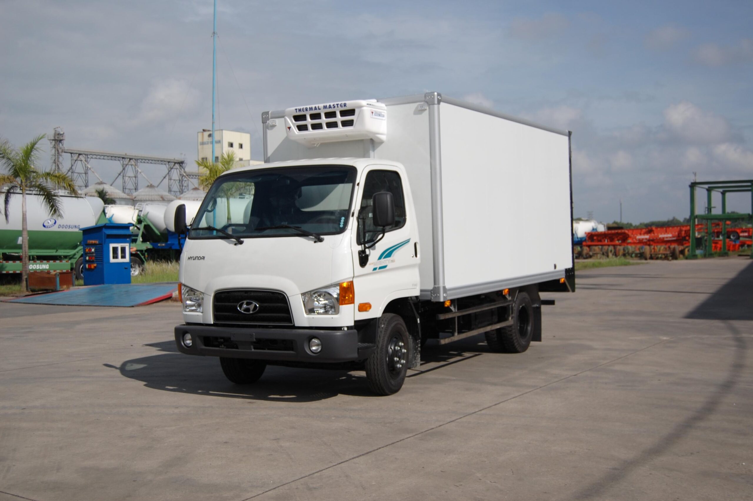 Xe tải hyundai chuyên dụng